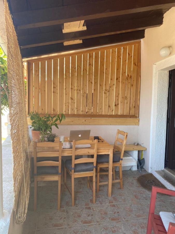 Vita Vacation Home Ustrine 外观 照片