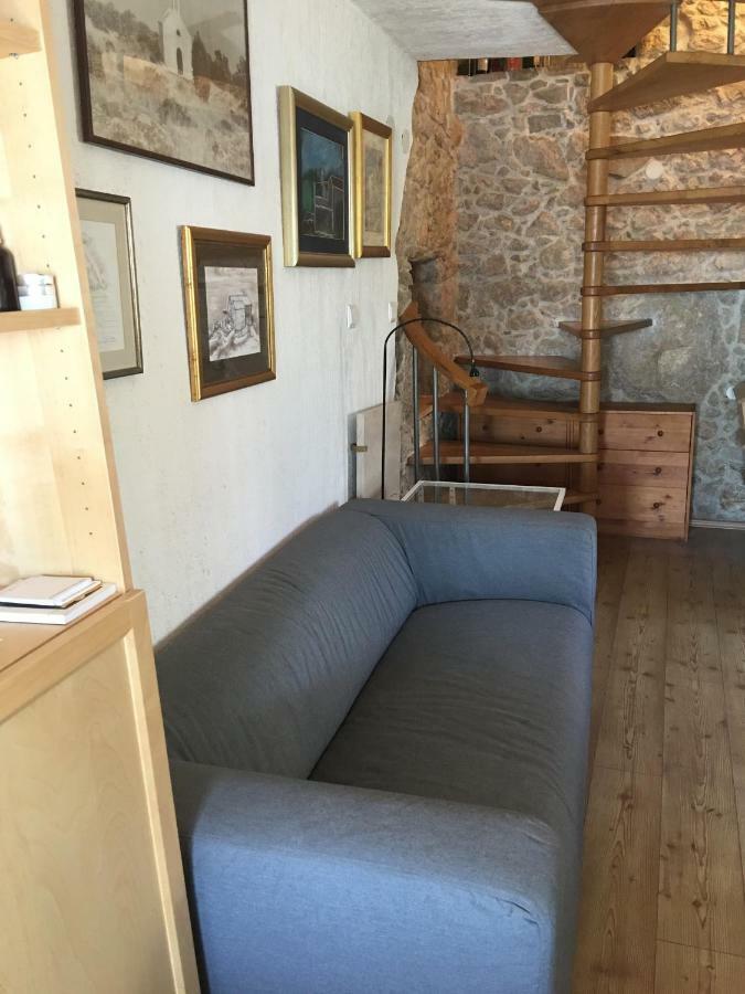Vita Vacation Home Ustrine 外观 照片